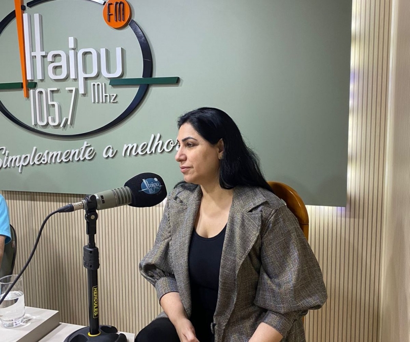 Vereadora Anice Gazzaoui foi entrevistada na Itaipu FM